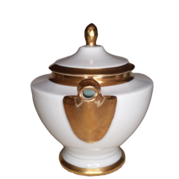 Vintage Signed Porcelain White w/Gold Trim Tea Set - Teapot, Creamer, Su… - Picture 5 of 15